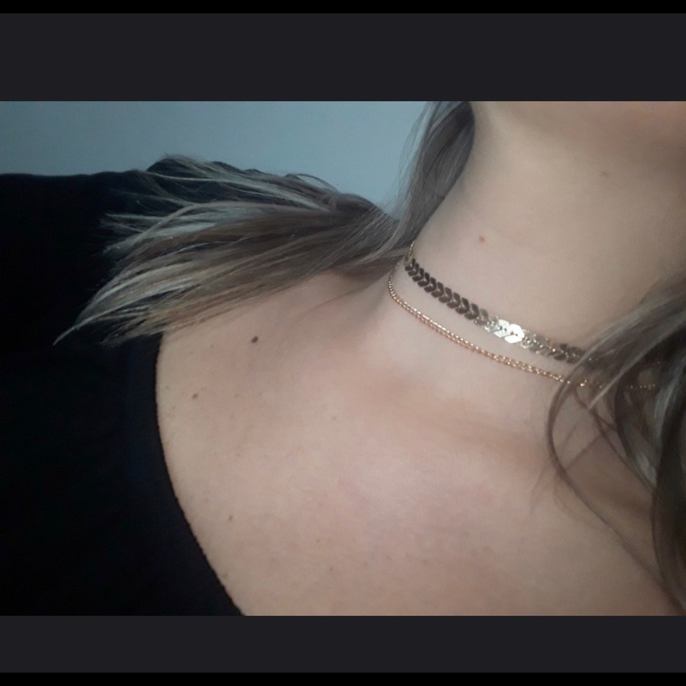 * LAST ONE*Gorgeous gold choker necklace - Picture 3 of 6